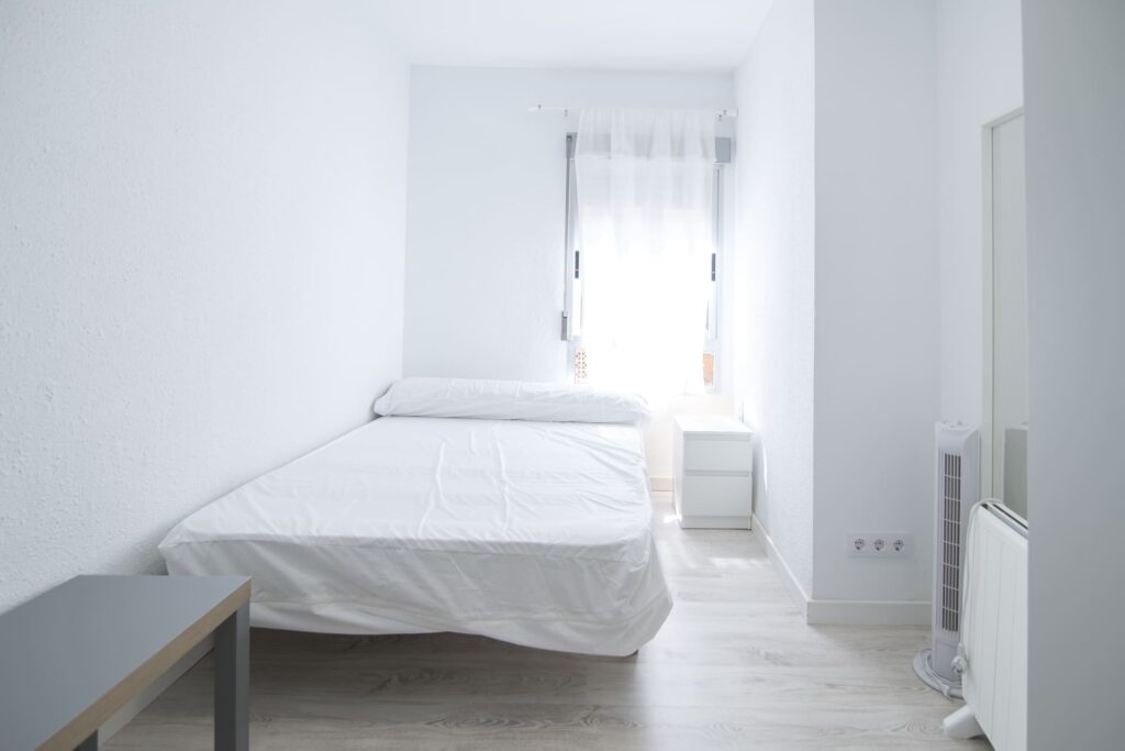 Habitación en piso compartido de Valencia, en la calle Peñíscola