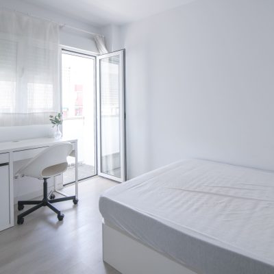 Primado Reig 42, Habitación 2