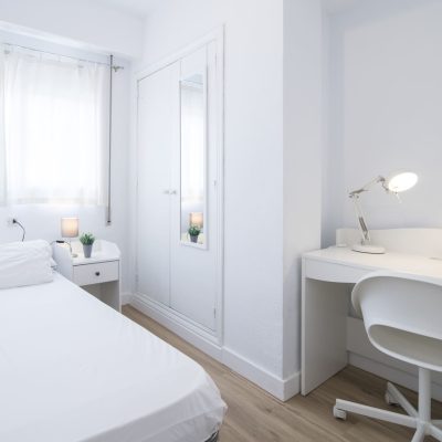 habitación para estudiantes en piso centro valencia