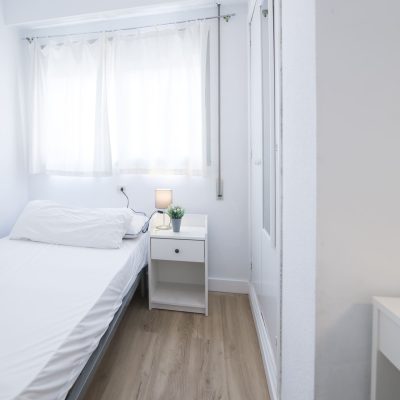 habitación para estudiantes en piso centro valencia