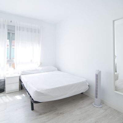 Piso con habitación compartida 3 en Valencia, calle peñíscola