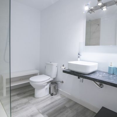 Baños piso Porta