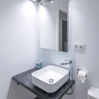 Baños piso Porta
