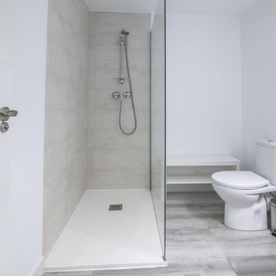 Baños piso Porta